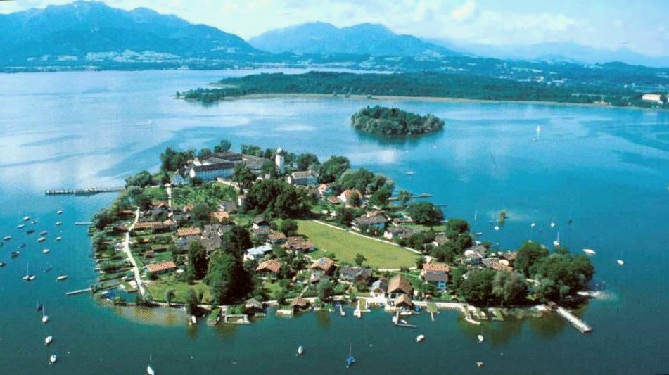 Frauenchiemsee island